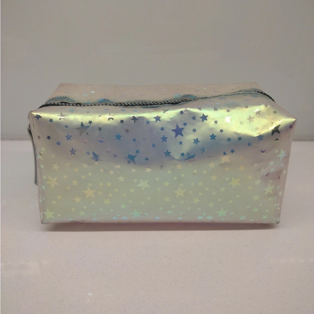 Holographic star print makeup bag